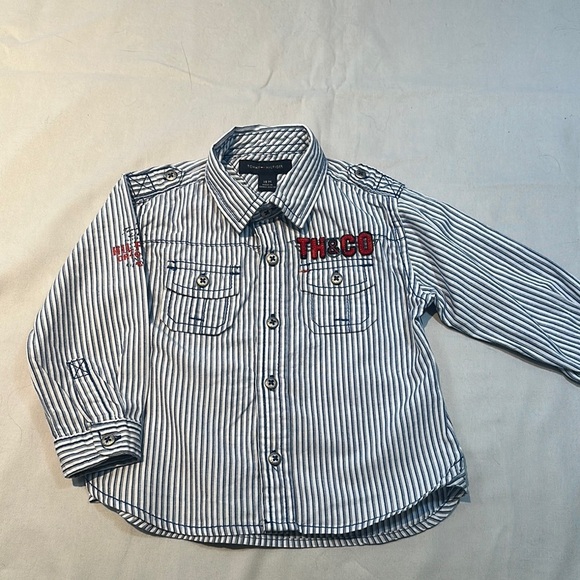 Tommy Hilfiger - NWOT - Blue Button Down Shirt with Pinstripes - Picture 1 of 5
